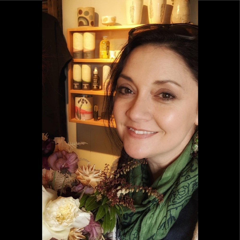 Meet your Posher, Gina